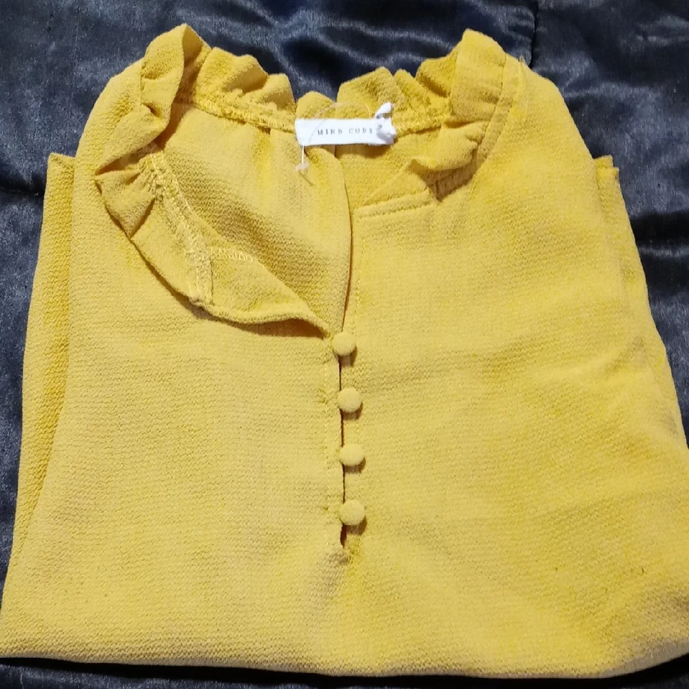 Mind Code Yellow Ruffle Blouse - Picture 4 of 4